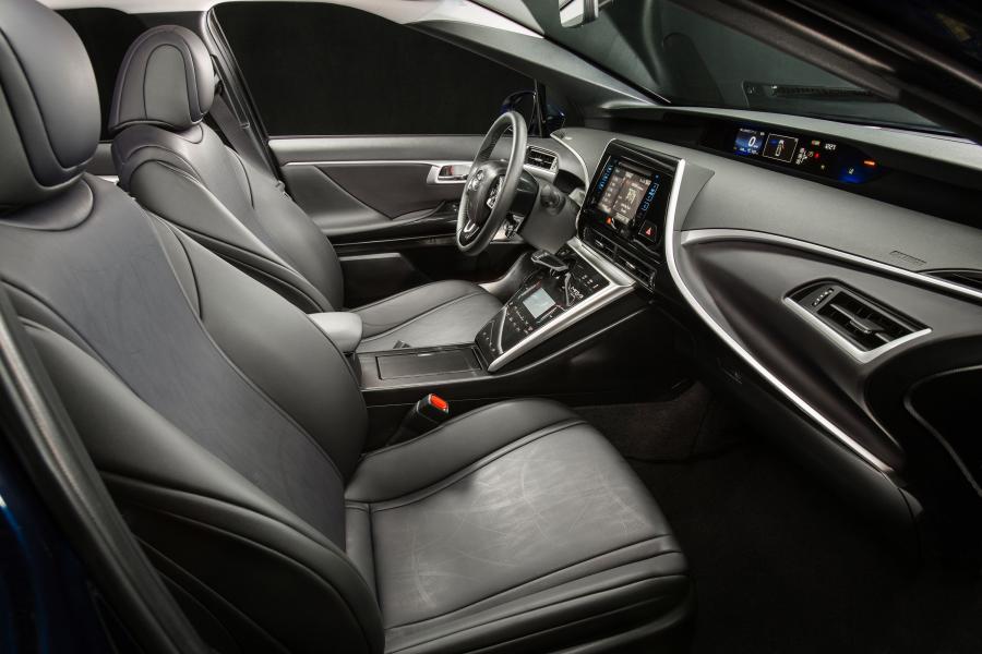  Toyota FCV 2015 года  (US) (фото 20 из 23)